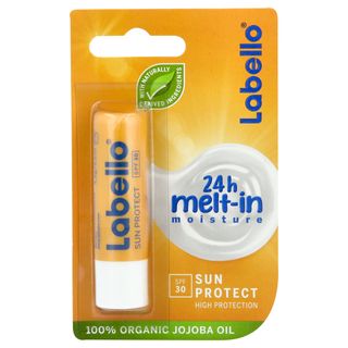 לבלו שפתון לחות SPF30 להגנה מפני השמש