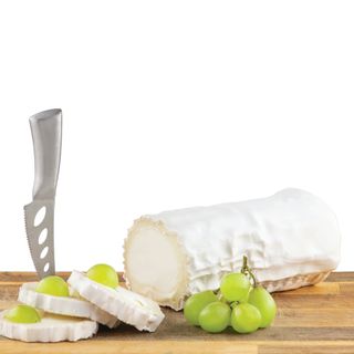 גבינת סנט מור עיזים